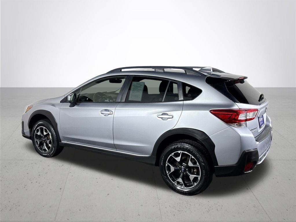 2019 Subaru Crosstrek 2.0i Premium photo 8