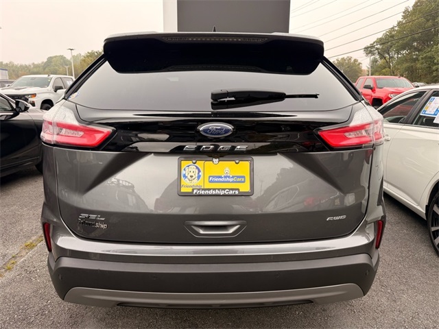 2024 Ford Edge SEL photo 2
