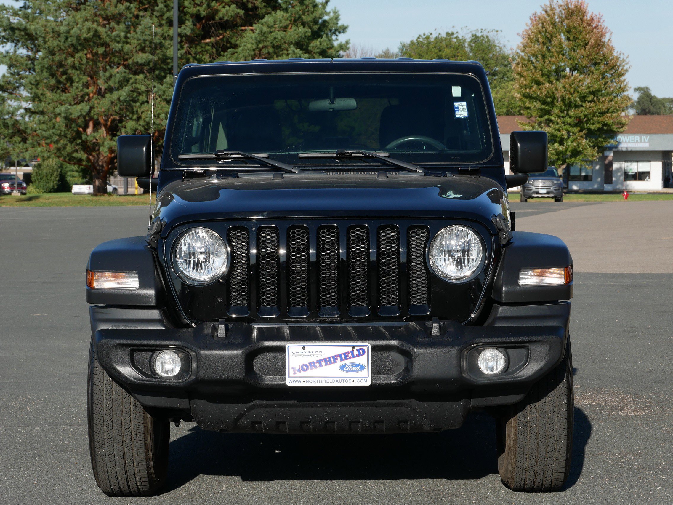 2023 Jeep Wrangler Sport S photo 3