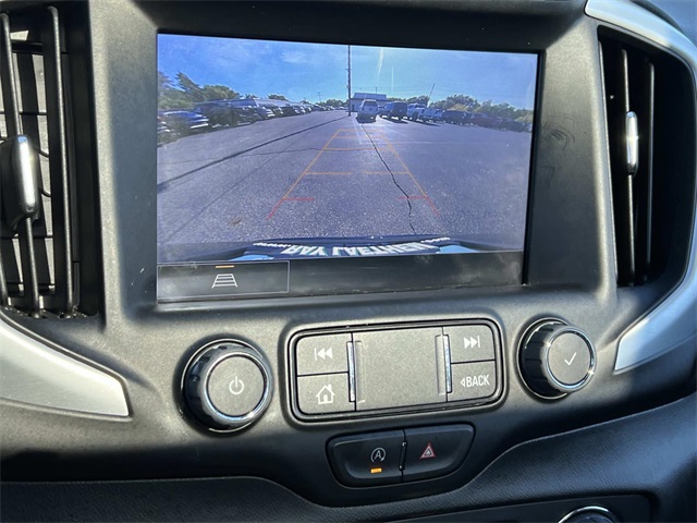 2022 Gmc Terrain SLE photo 21