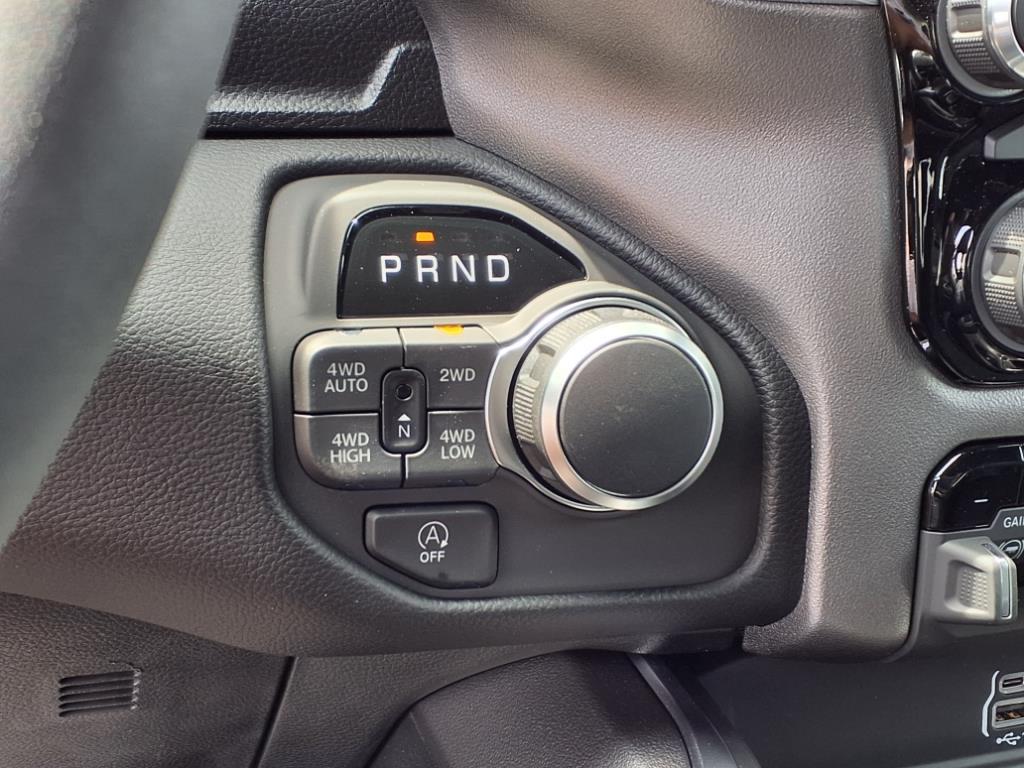 2026 Ram 1500 Big Horn photo 11