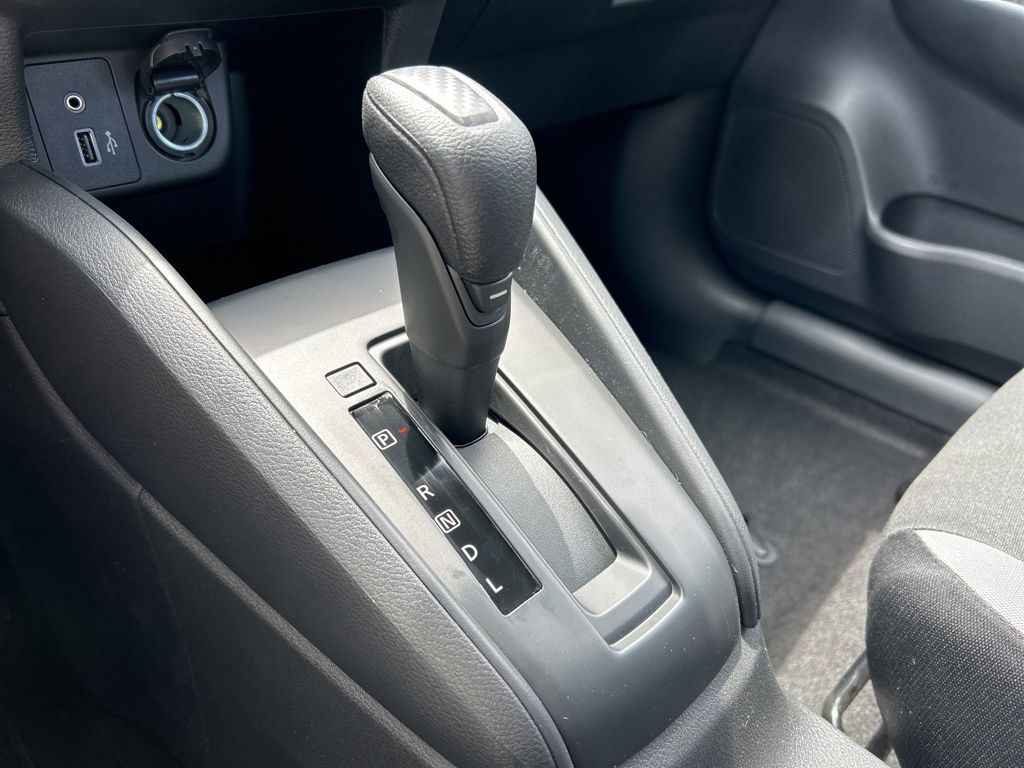 2025 Nissan Versa S photo 27