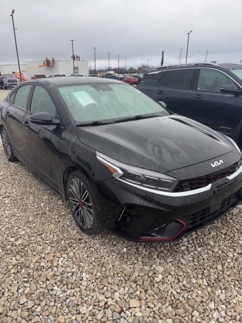 2024 Kia Forte GT photo 2