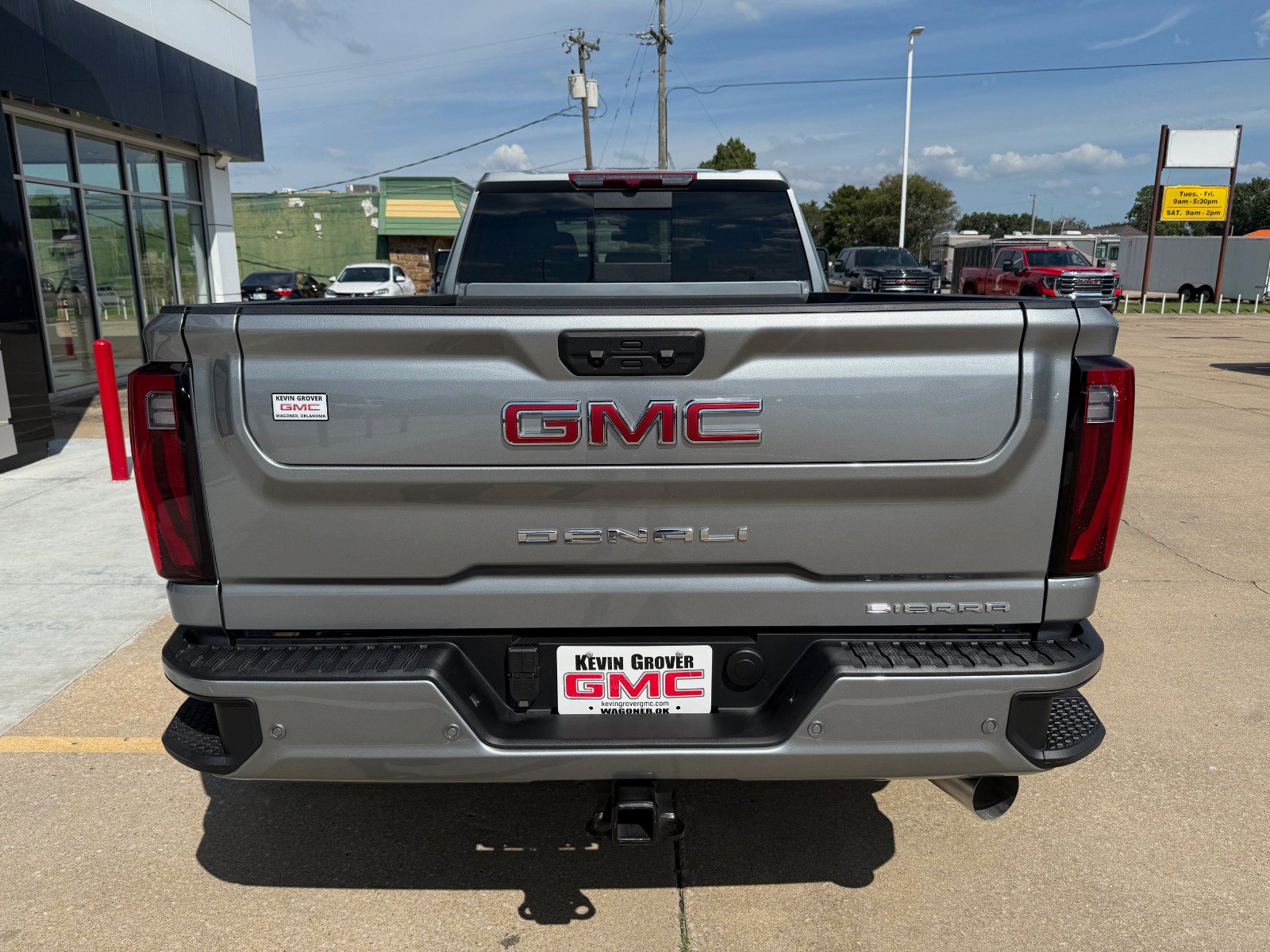2025 Gmc Sierra 3500 HD Denali photo 4