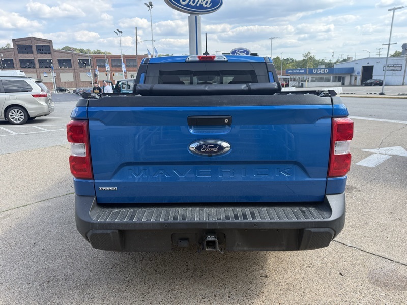 2022 Ford Maverick Lariat photo 2