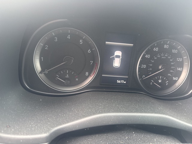 2023 Hyundai Kona SEL photo 4
