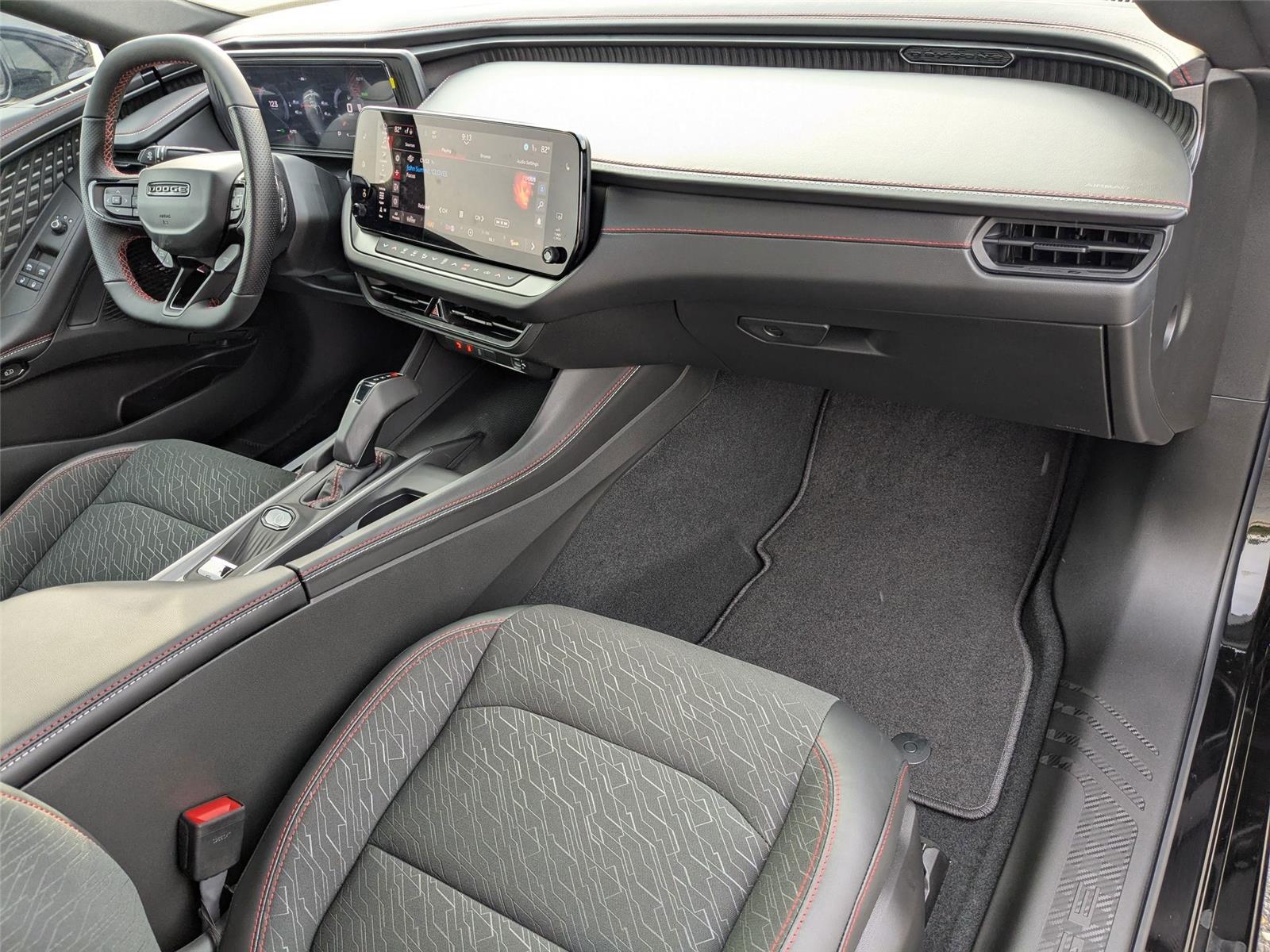 2025 Dodge Charger R/T photo 29
