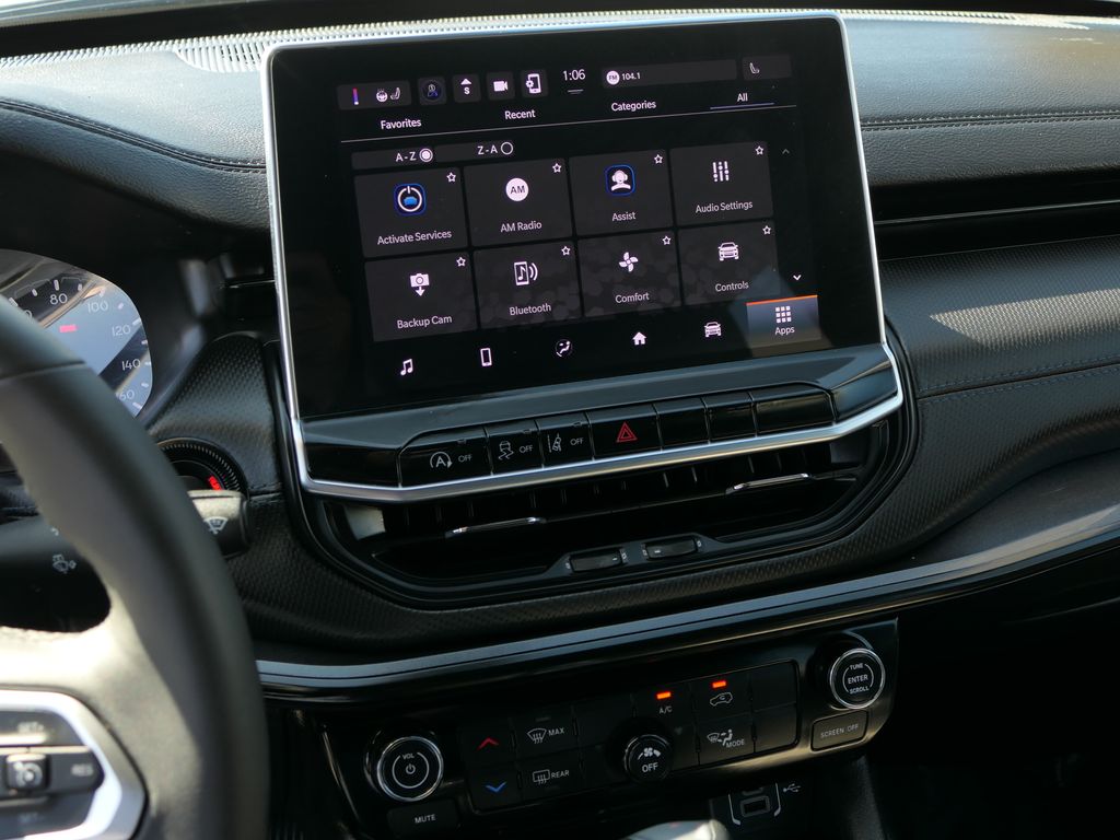 2025 Jeep Compass Latitude photo 11