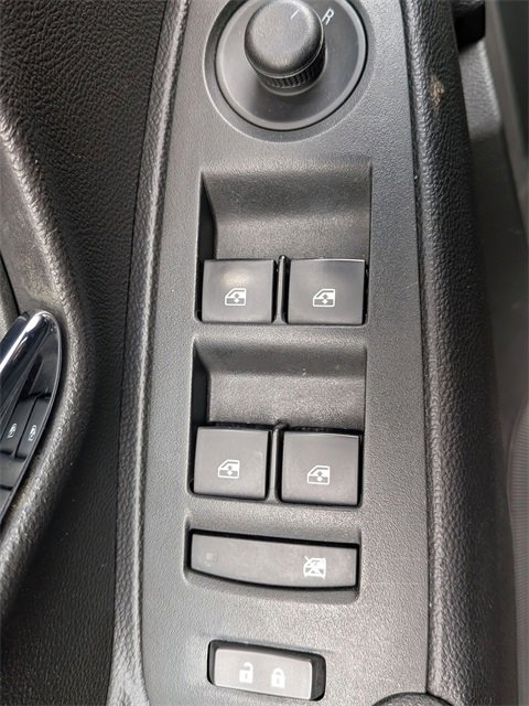2020 Chevrolet Trax LS photo 12