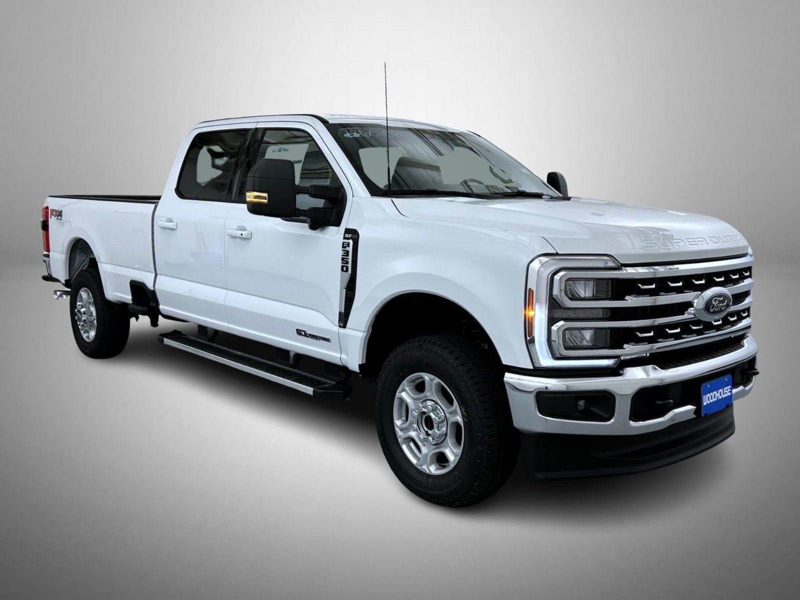 2026 Ford F-350 photo 3