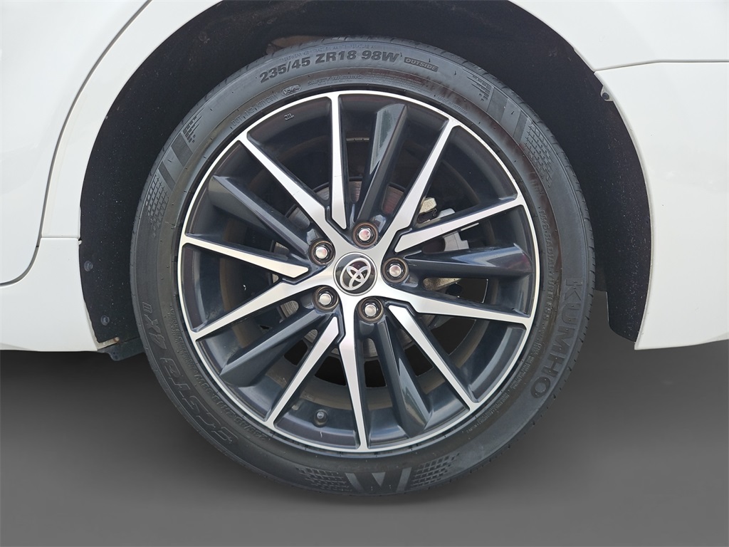 2023 Toyota Camry SE photo 8