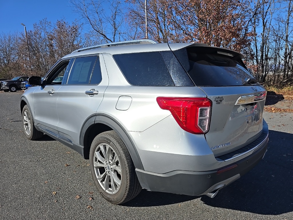 2023 Ford Explorer Limited photo 2
