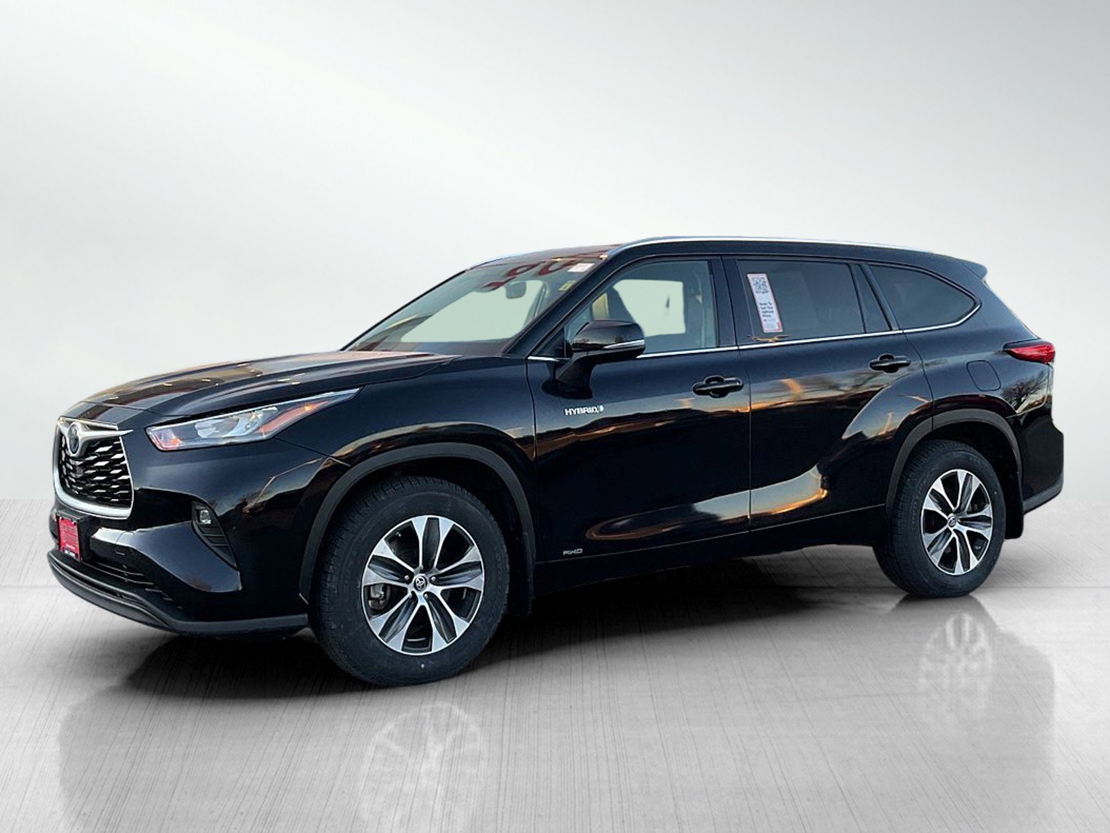2020 Toyota Highlander XLE's photo