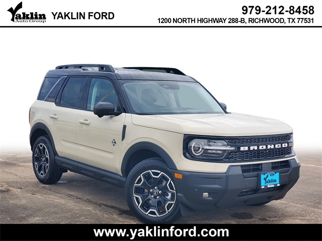 2025 Ford Bronco Sport Outer Banks's photo