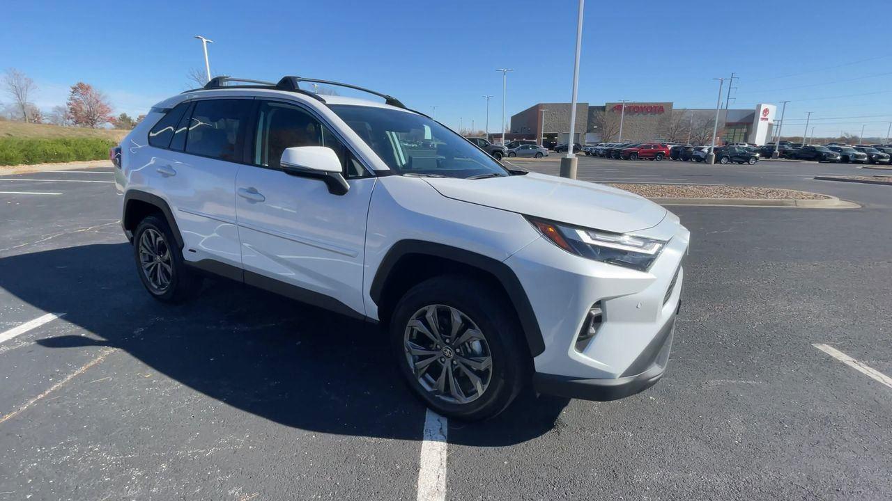 Used 2025 Toyota RAV4 XLE Premium with VIN 4T3B6RFV9SU191513 for sale in Kansas City