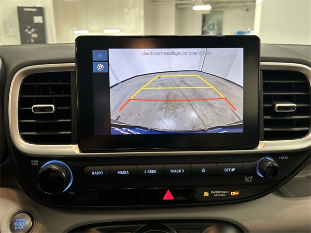 2025 Hyundai Venue SEL photo 30
