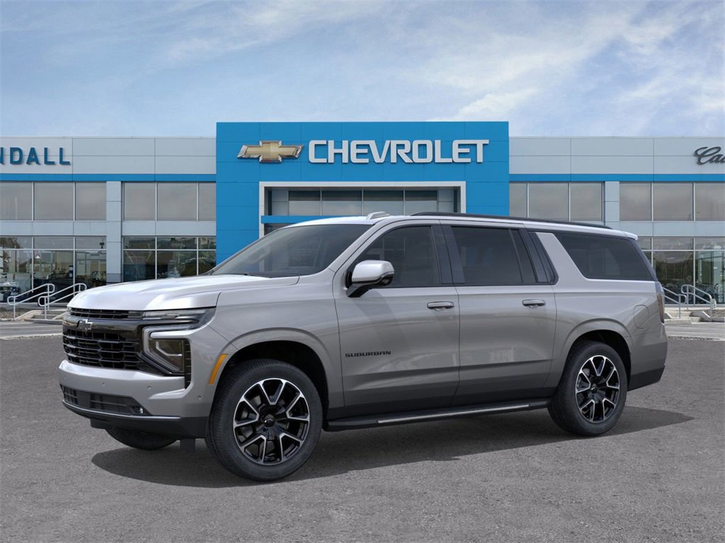 2026 Chevrolet Suburban RST photo 2