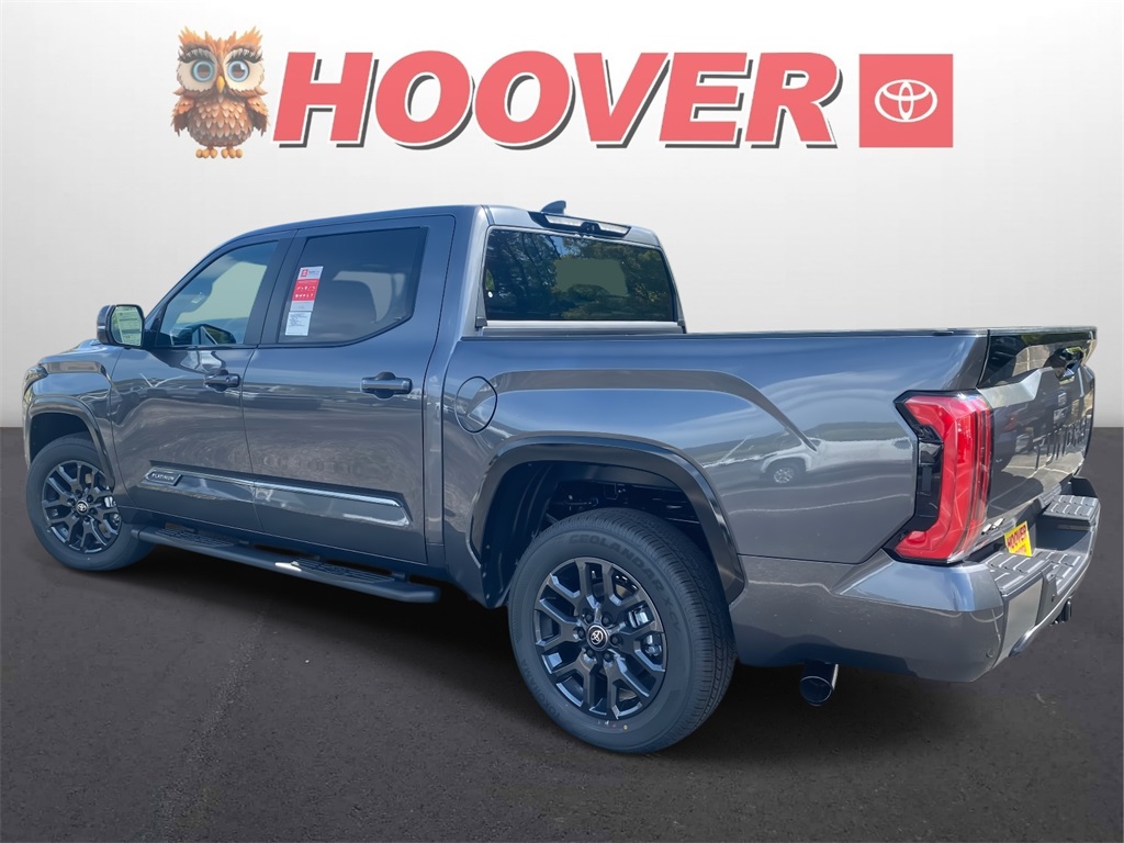 2025 Toyota Tundra Platinum CrewMax photo 4