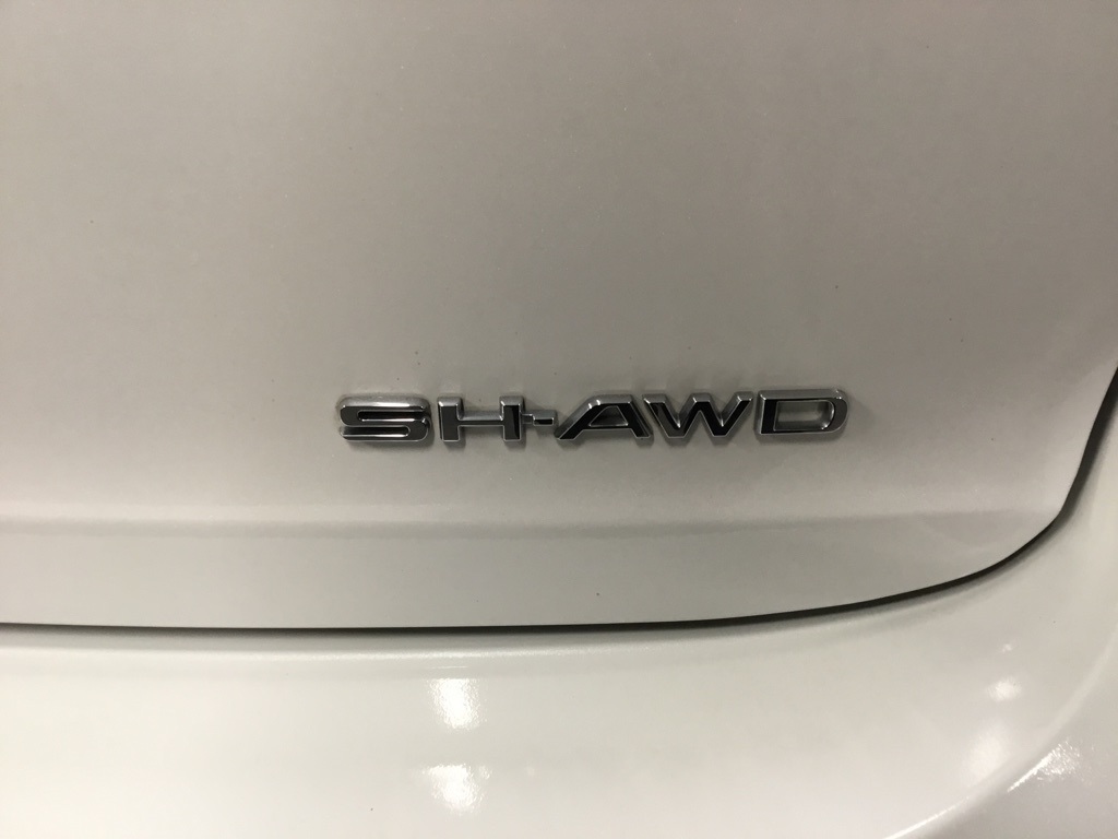 2020 Acura MDX SH-AWD photo 13