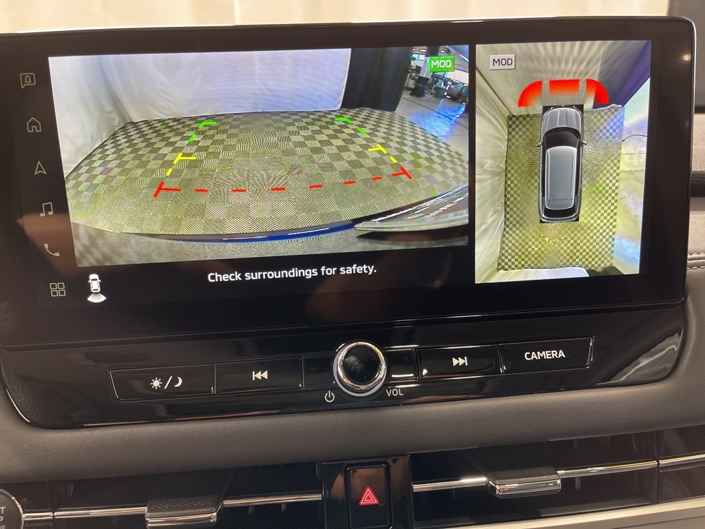 2025 Mitsubishi Outlander SE photo 15