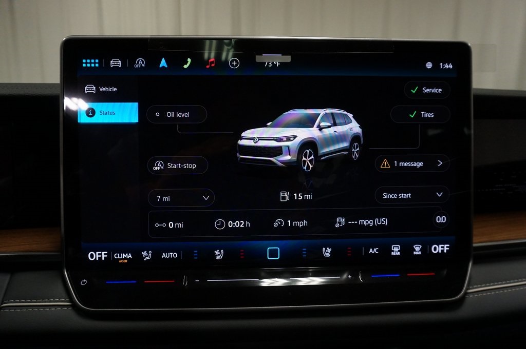 2025 Volkswagen Tiguan SEL R-Line Black photo 13