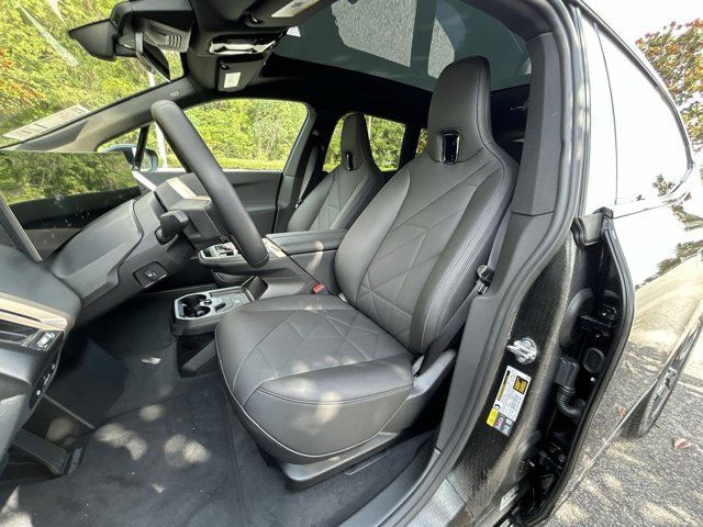 2026 Bmw iX photo 12