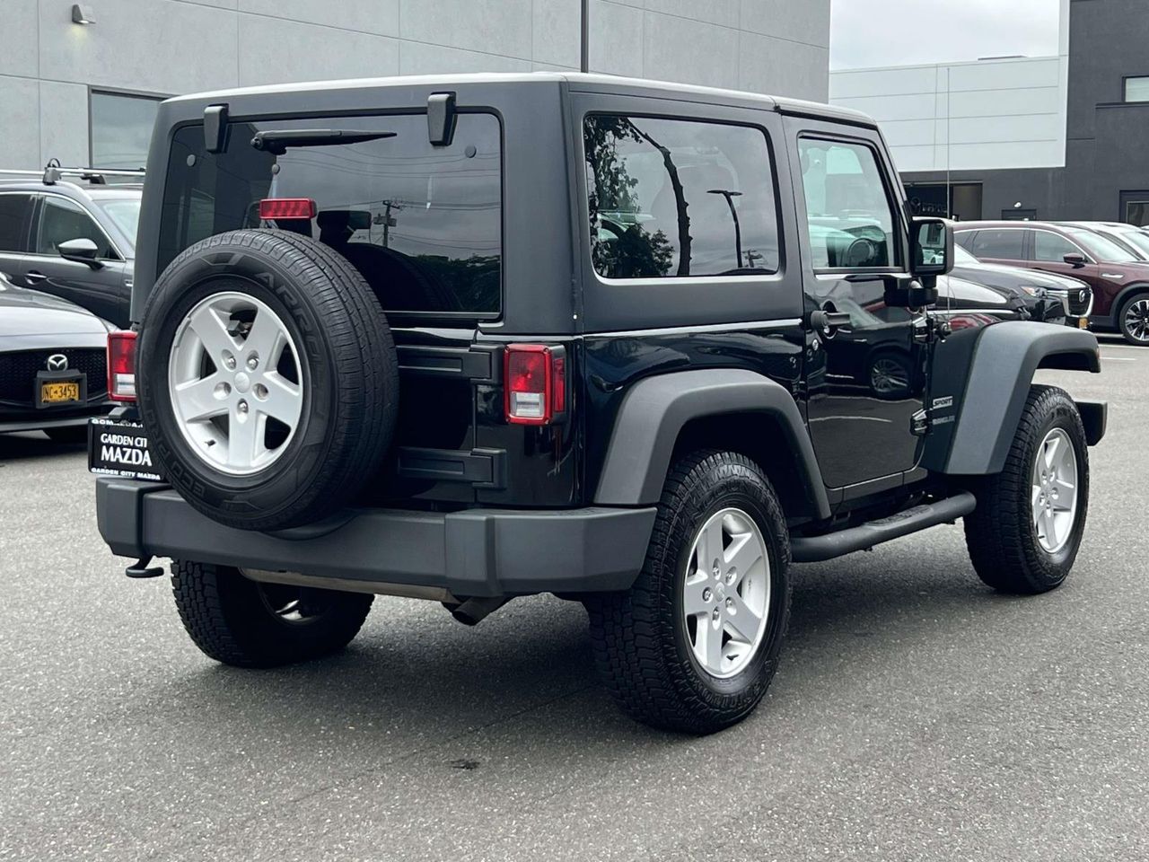 2015 Jeep Wrangler Sport photo 4