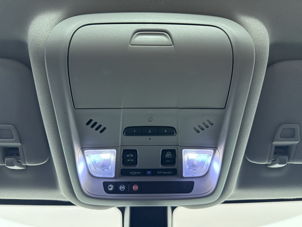 2018 Chevrolet Equinox LT photo 32