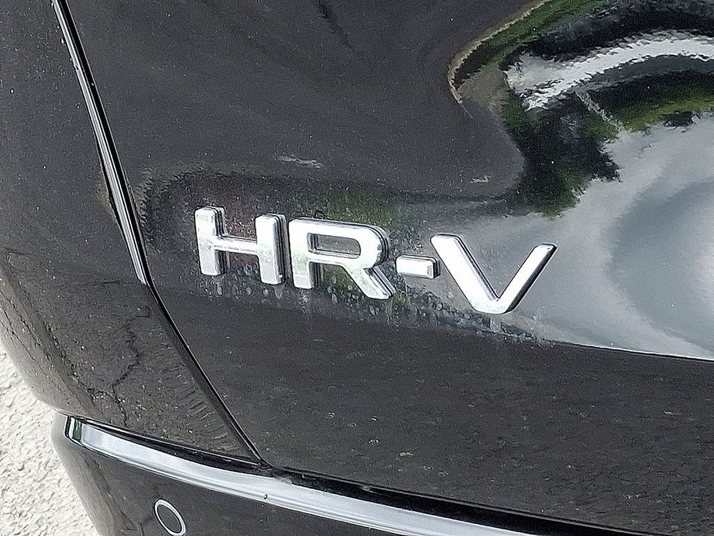 2026 Honda HR-V EX-L photo 5