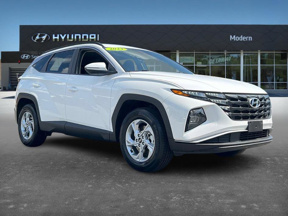 2023 Hyundai Tucson SEL photo 2