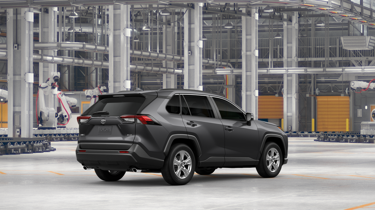 2025 Toyota RAV4 XLE photo 3