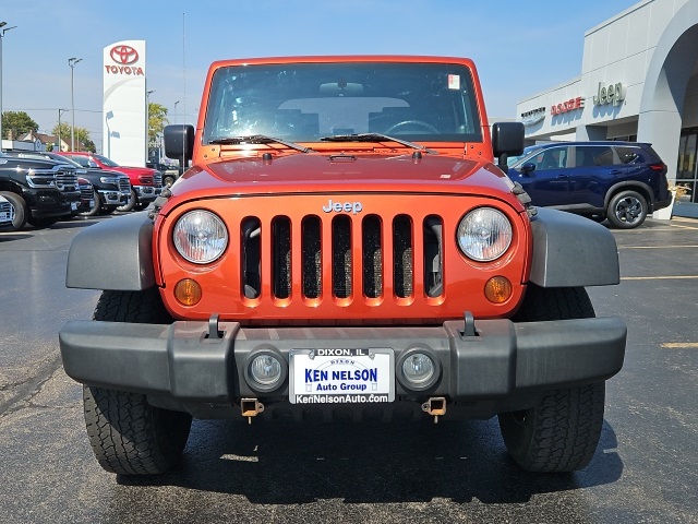 2009 Jeep Wrangler X photo 2