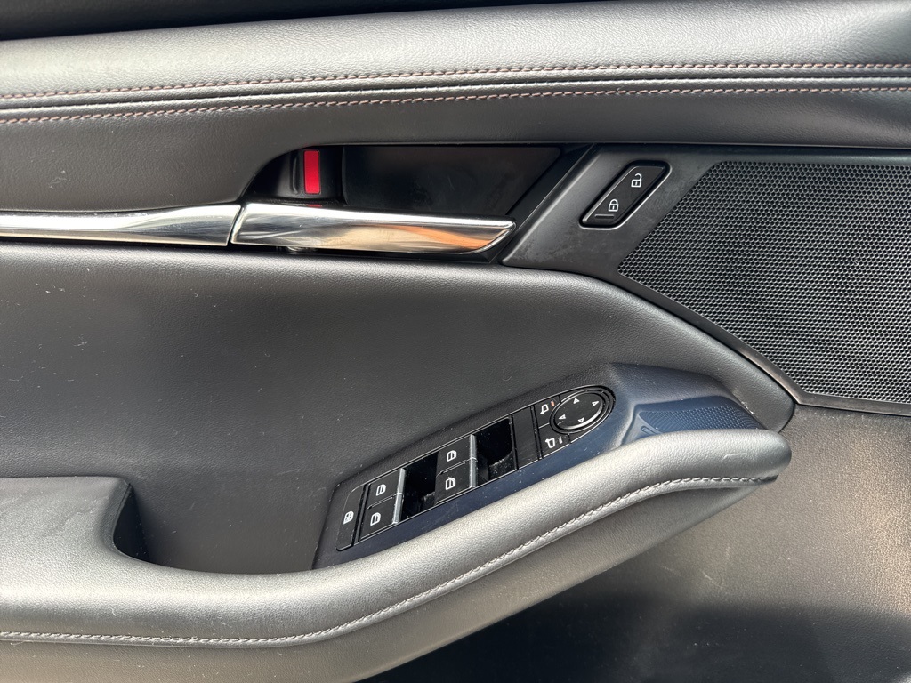 2022 Mazda Mazda3 Preferred photo 13