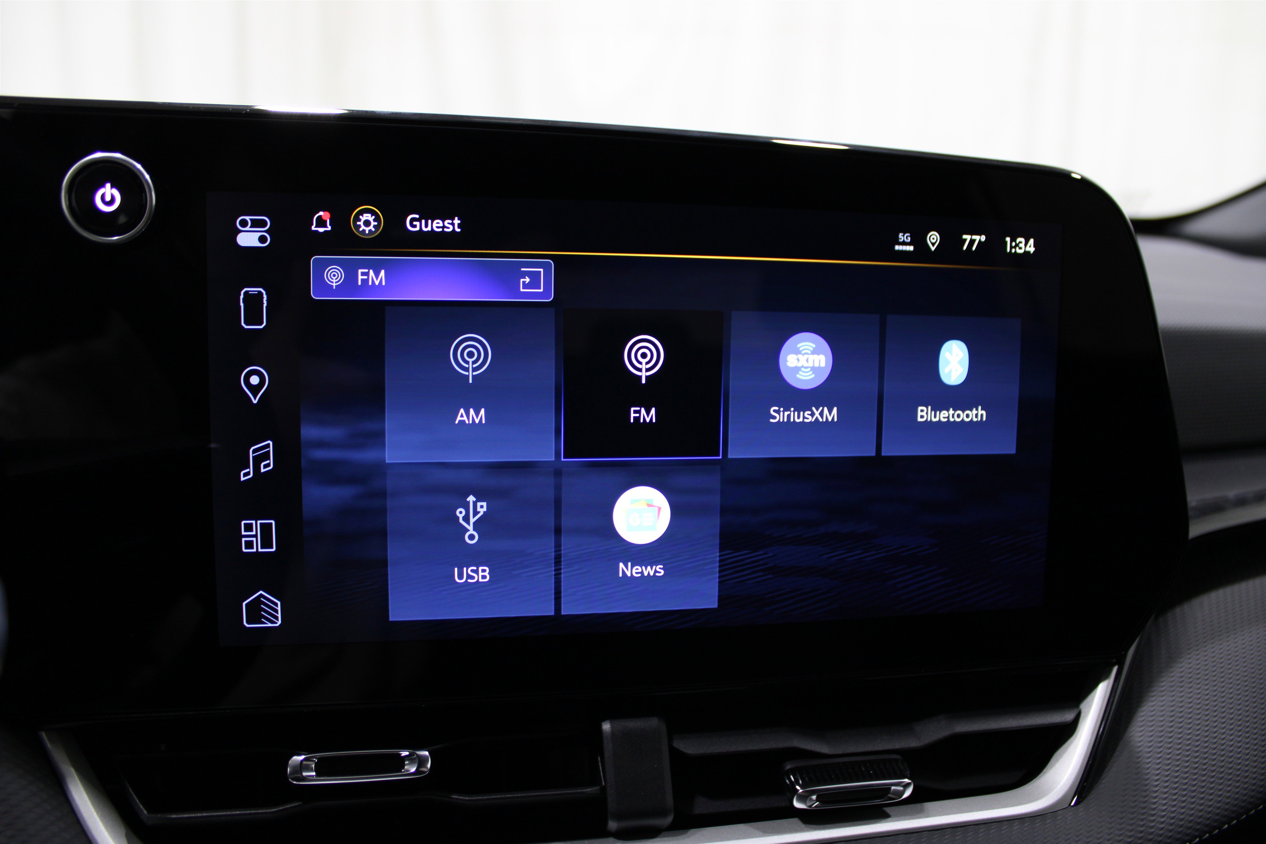 2026 Chevrolet Equinox LT photo 4