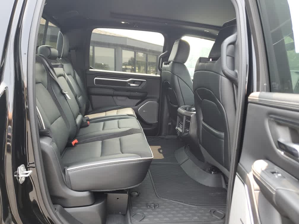 2026 Ram 1500 Laramie photo 22