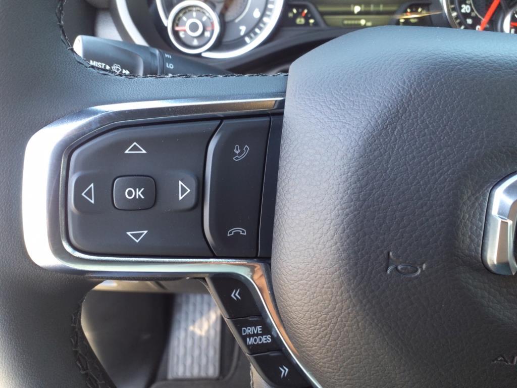 2025 Ram 1500 Laramie photo 12