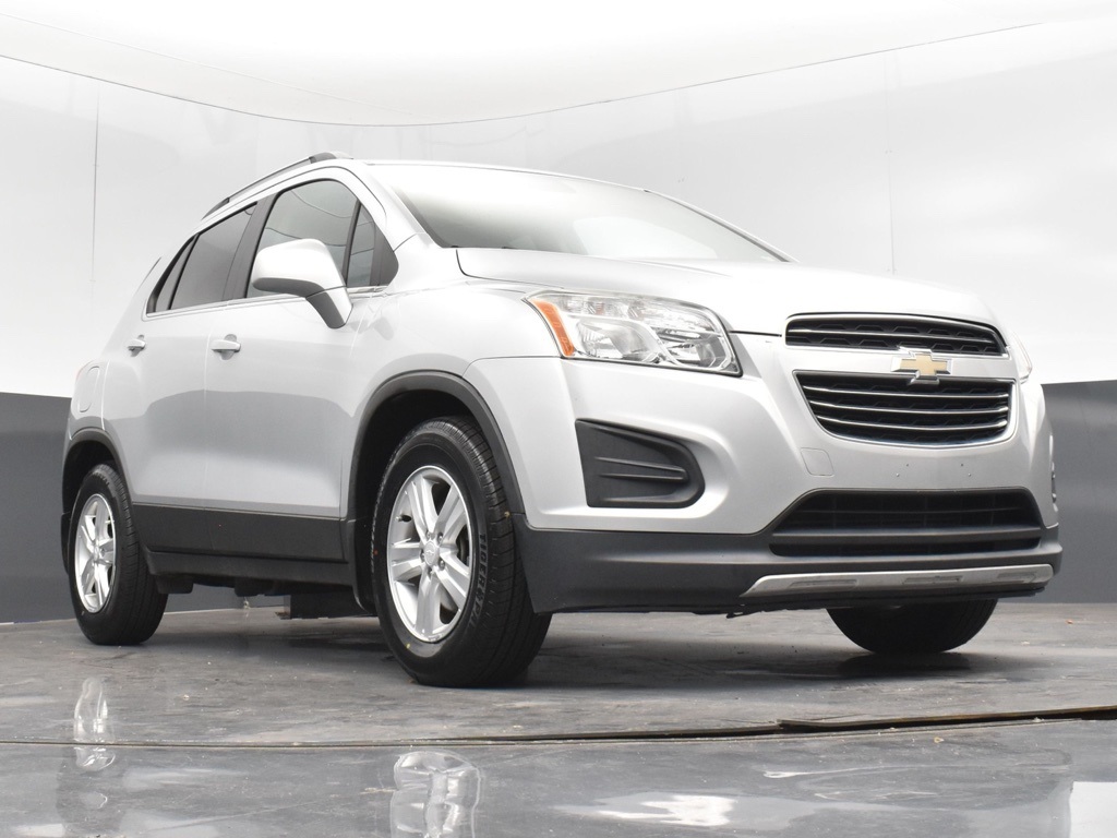 2016 Chevrolet Trax LT photo 17