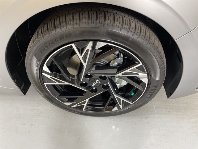 2026 Kia K5 GT-Line photo 12