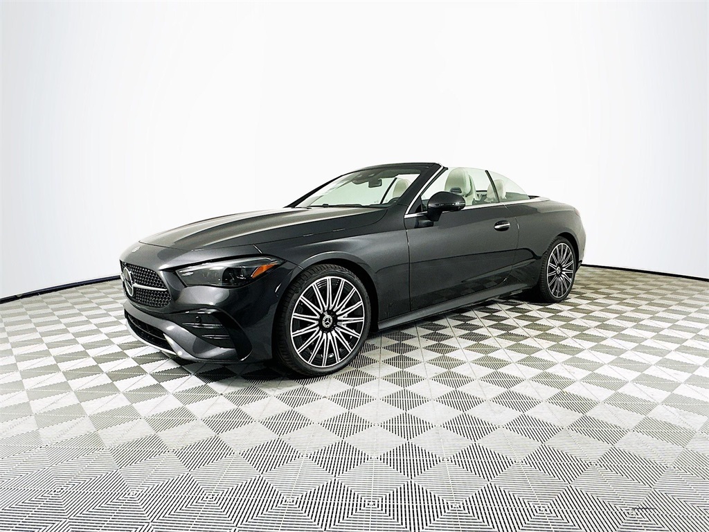 2026 Mercedes Benz CLE 300 4MATIC Cabriolet photo 3