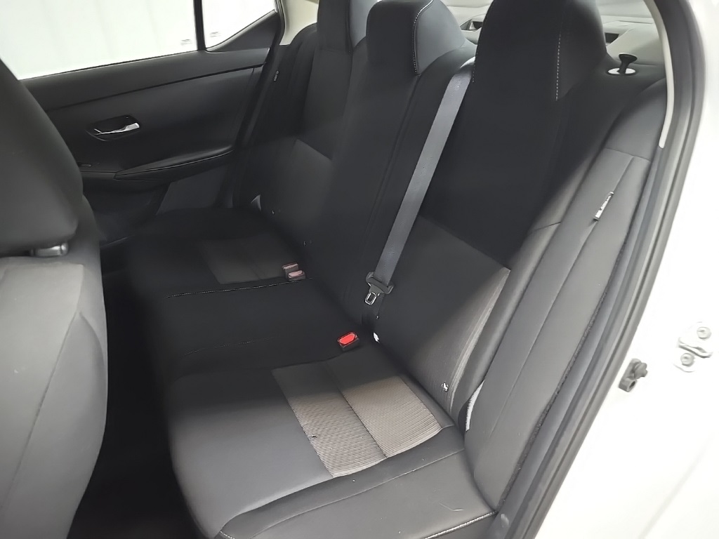 2023 Nissan Sentra SV photo 29