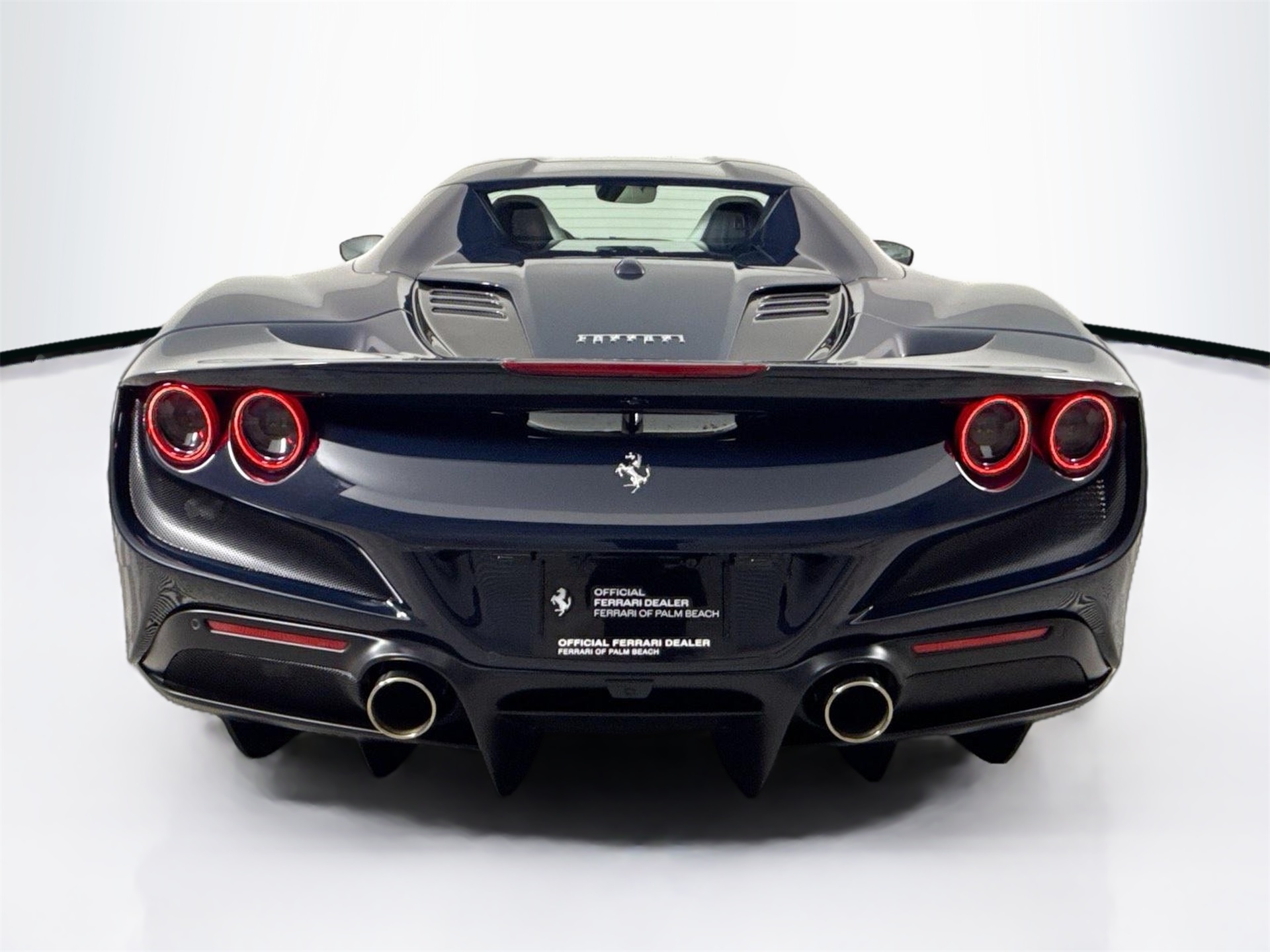 2022 Ferrari F8 Spider Base photo 6