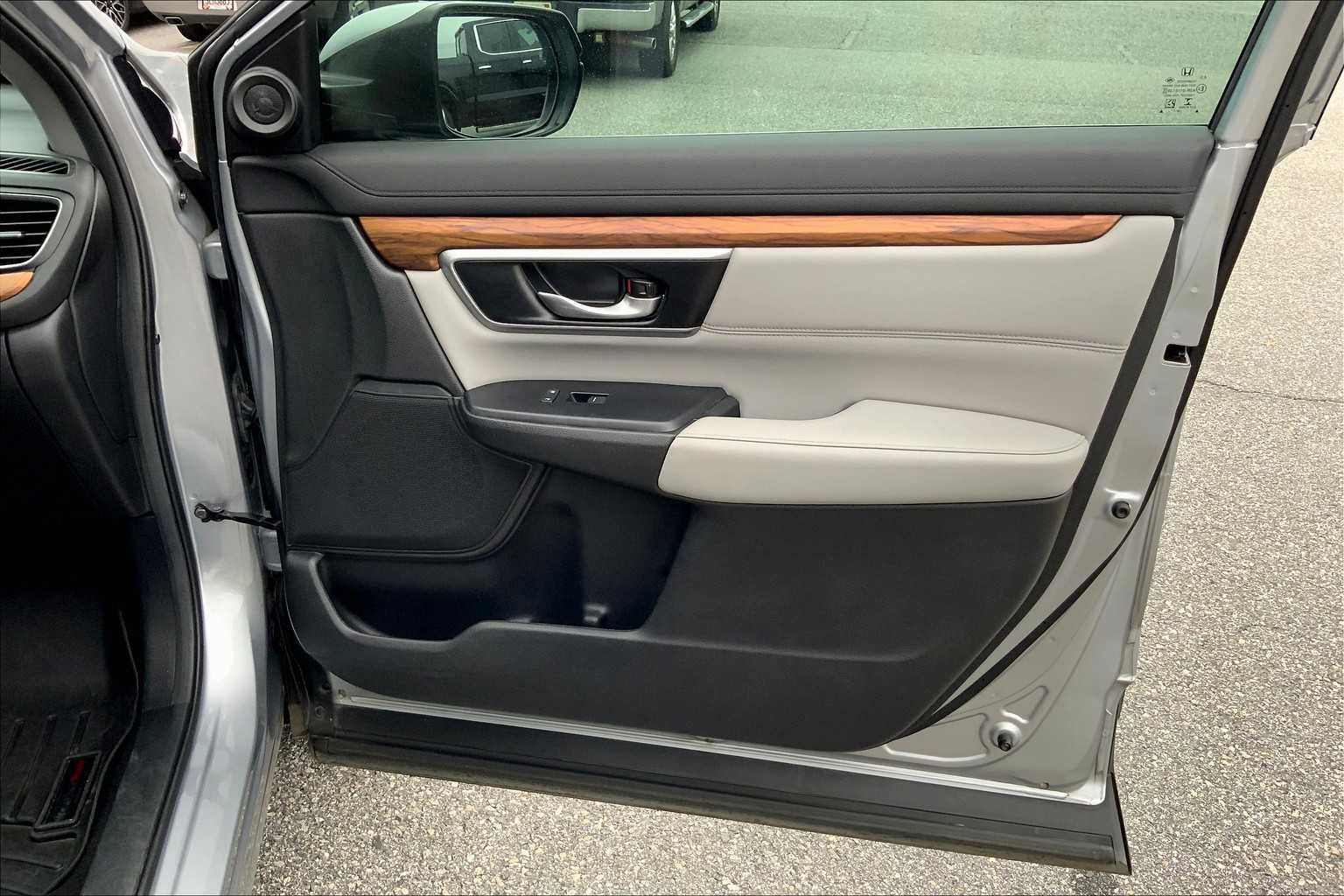 2018 Honda CR-V EX-L photo 22