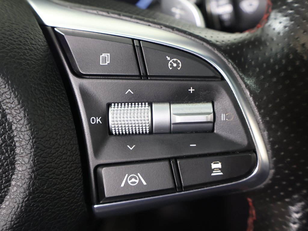 2023 Genesis G70 2.0T Sport Prestige photo 41