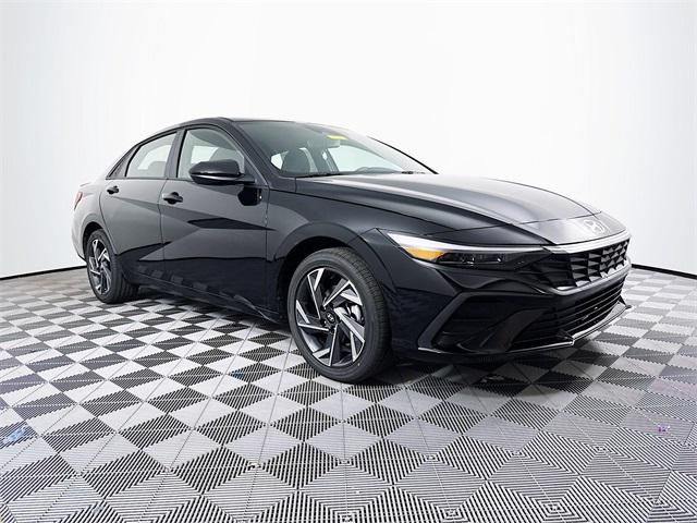 2025 Hyundai Elantra Hybrid SEL Sport photo 8