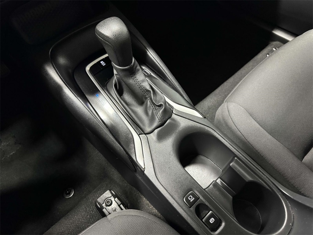 2024 Toyota Corolla LE photo 20