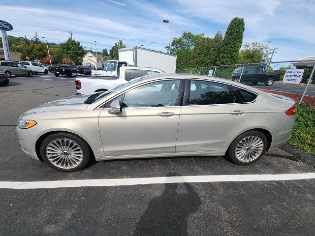 2015 Ford Fusion Titanium photo 3