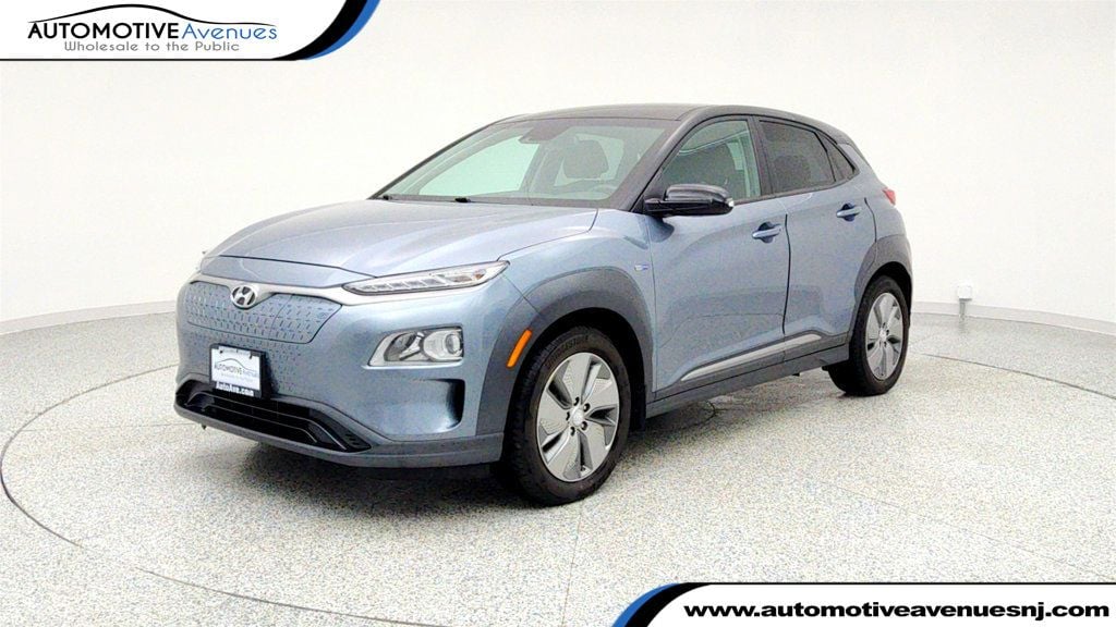 2020 Hyundai Kona EV SEL's photo