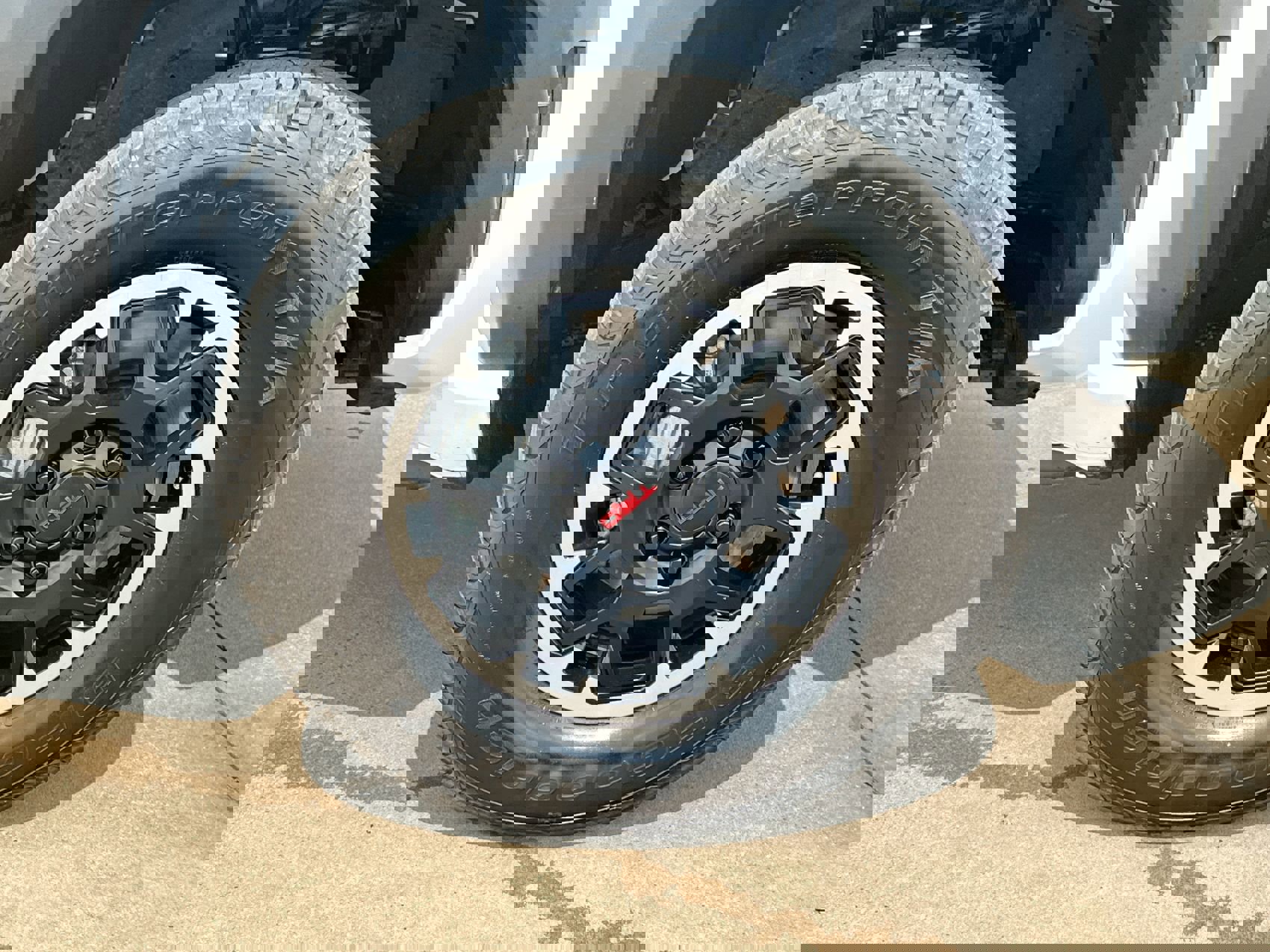 2024 Toyota Tacoma TRD Off-Road 4x4 photo 10