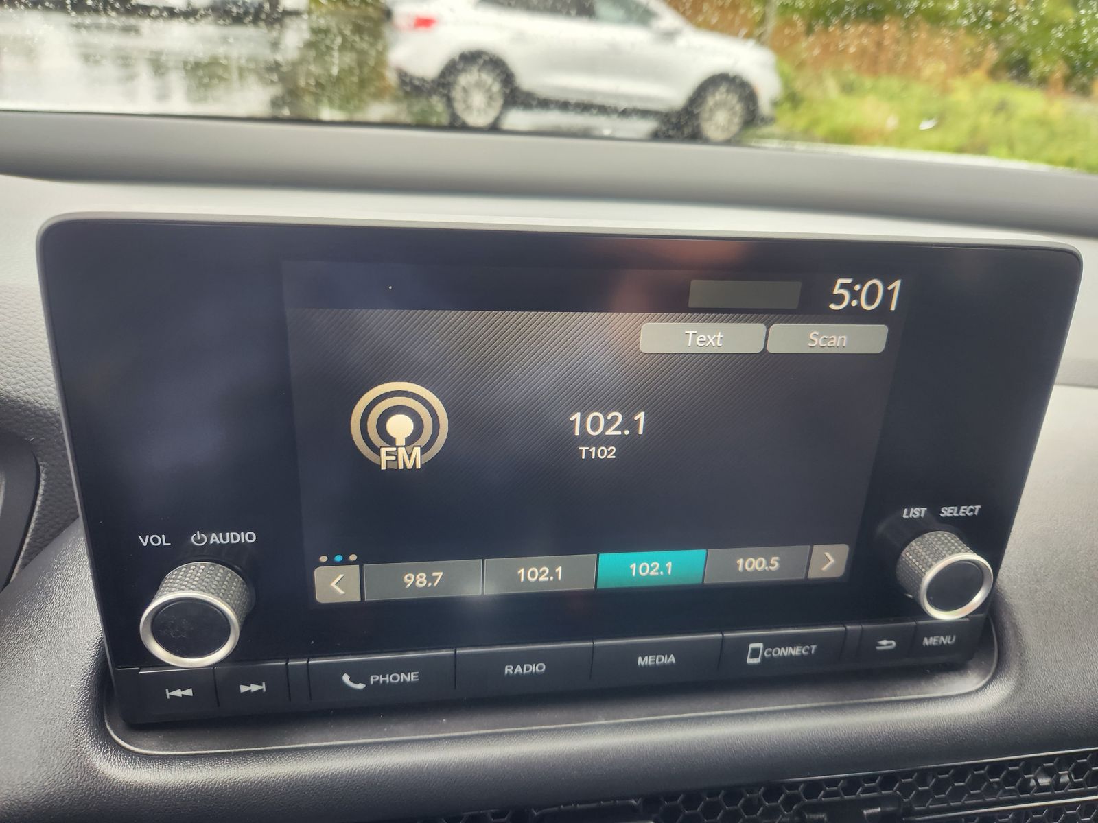 2023 Honda HR-V LX photo 18