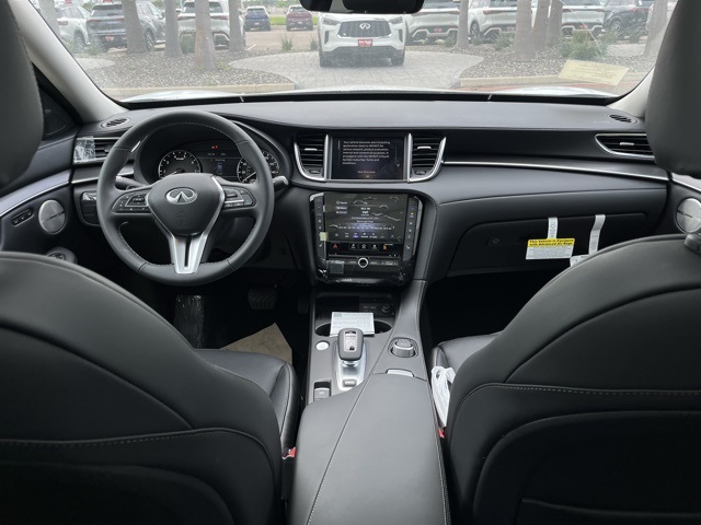 2025 Infiniti QX50 Luxe photo 13